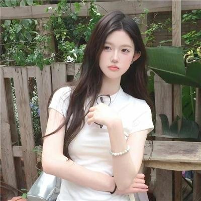 美女食神